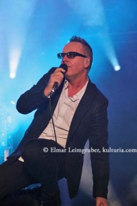 Simple Minds, Jim Kerr IMG_1994